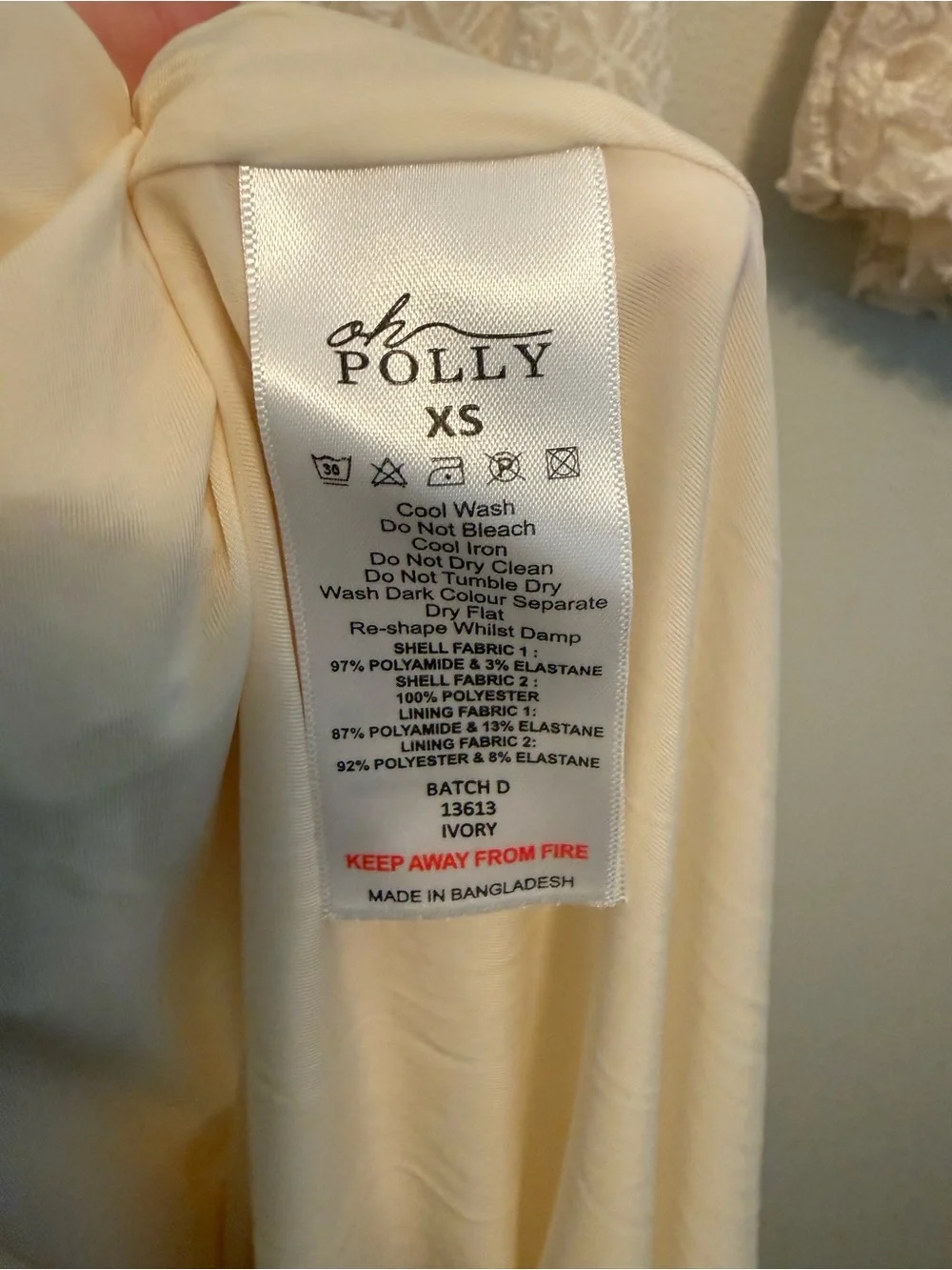 NEW Oh Polly Verena Ivory Off-Shoulder Ruffle Lace Mermaid Bodycon Maxi Dress XS - Picture 5 of 10